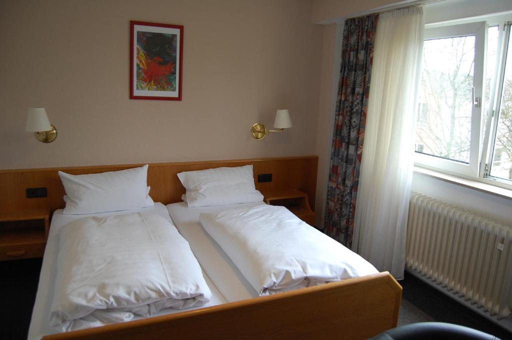 Hotel Johnel Hennef  Room photo